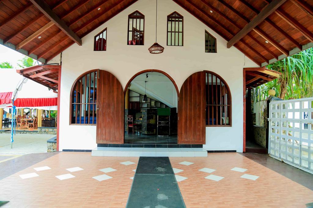 Gayana Guest House Kanattegoda Buitenkant foto