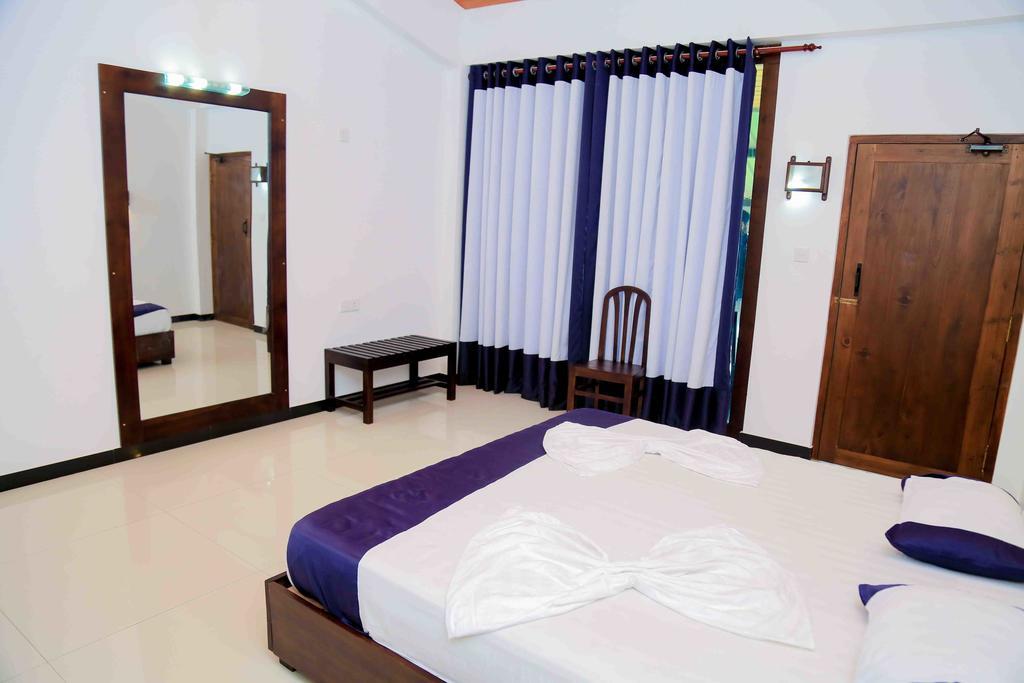 Gayana Guest House Kanattegoda Buitenkant foto