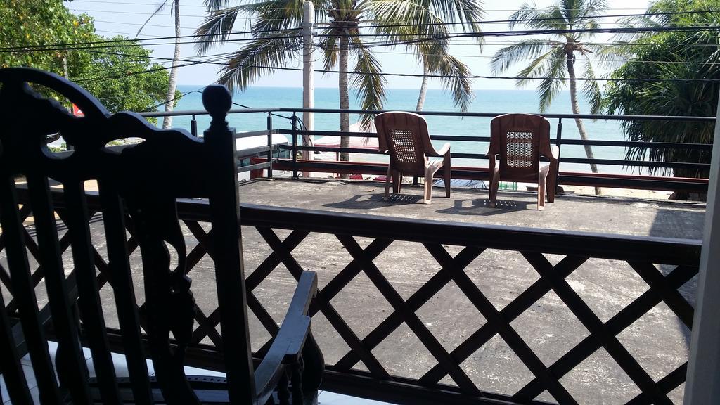 Gayana Guest House Kanattegoda Buitenkant foto