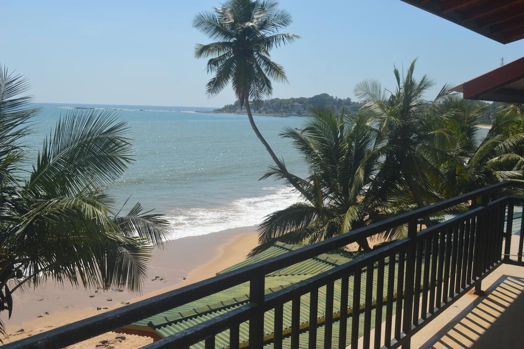 Gayana Guest House Kanattegoda Buitenkant foto