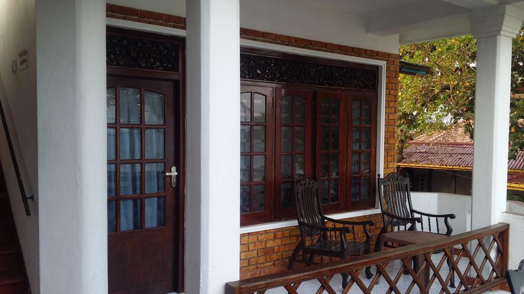 Gayana Guest House Kanattegoda Buitenkant foto